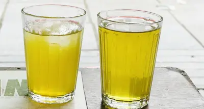 Trà xanh: Lợi ích vàng cho sức khỏe nhưng 5 nhóm người cần tránh tuyệt đối