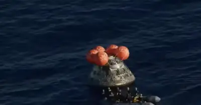 Tàu Orion hạ cánh an toàn, khép lại sứ mệnh Artemis II bay quanh Mặt Trăng lịch sử