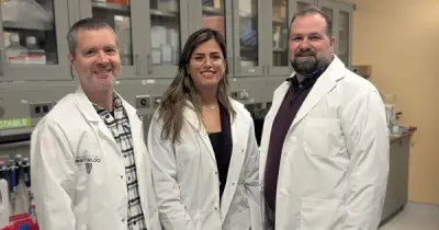 Vi khuẩn biến đổi gene ăn khối u ung thư: Bước đột phá từ Đại học Waterloo