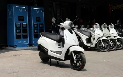 VinFast Evo: Đổi Pin 1 Phút, Tiết Kiệm Triệu Đồng Cho Người Dùng