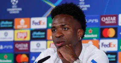Vinicius Junior: Từ khủng hoảng dưới thời Xabi Alonso đến bùng nổ cùng Arbeloa