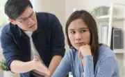 5 Kiểu Người Càng Ở Cạnh Lâu Càng Khiến Bạn Thụt Lùi Trong Cuộc Sống