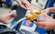 Bộ Công Thương ban hành thông tư về tạm ứng quỹ bình ổn giá xăng dầu từ ngân sách