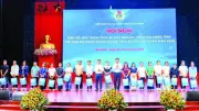Bắc Ninh đối thoại với công nhân, giải quyết khó khăn về nhà ở và giao thông