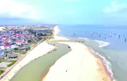 Bồi lấp cửa biển miền Trung: Ngư dân bế tắc, sinh kế bấp bênh