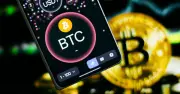 Bitcoin Giảm Nhẹ, 'Cá Voi' Đặt Cược 80 Triệu USD Vào Đợt Sụpập Tiếp Theo