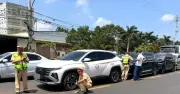 Bản tin chiều 30/4: 3 vụ tai nạn liên hoàn trong 10 phút, 12 ô tô bị hư hỏng