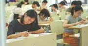 Các khoa ngoại ngữ Trung Quốc đối mặt làn sóng cắt giảm mạnh do tác động của AI
