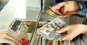 Chuyển tiền cho người thân trước ly hôn có bị coi là tẩu tán tài sản?