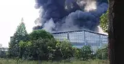 Cháy nhà xưởng 7.000 m2 ở KCN Tân Bình, TP.HCM, thiêu rụi 4.000 m2