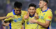 CLB Hà Nội Ngược Dòng Ngoạn Mục, Đánh Bại Becamex TP.HCM 4-2 Ở V-League