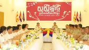 Công an Đồng Tháp thăm, chúc Tết cổ truyền Campuchia tại Prey Veng và Kandal