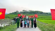 Công an xã Quang Chiểu chung tay xây dựng 'Đường cờ Tổ quốc' nơi biên giới