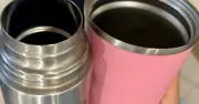 Cảnh báo sức khỏe: Bình giữ nhiệt có thể thành mối nguy nếu dùng sai cách