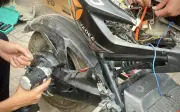 Cảnh báo từ Nghệ An: Học sinh độ xe điện thành 'quái thú tốc độ' từ linh kiện mạng