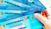 Cúp Hùng Vương: Giờ thi đấu muộn, vé không số ghế tạo nét riêng