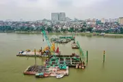 Cầu nghìn tỷ vượt sông Hồng tăng tốc thi công, giảm tải giao thông Hà Nội