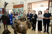 Dâng hương tưởng nhớ Bác Hồ và tọa đàm giữ gìn tiếng Việt tại Thái Lan