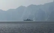 Giá dầu tăng vọt sau cáo buộc Iran về vi phạm thỏa thuận ngừng bắn