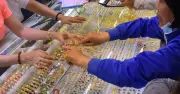 Giá Vàng Bật Tăng Mạnh Sau Dữ Liệu Lạm Phát Mỹ, Vượt 4.760 USD/Ounce