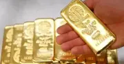 Giá vàng bật tăng mạnh sau động thái hạ nhiệt căng thẳng Mỹ - Iran