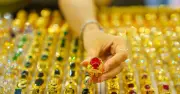 Giá vàng hôm nay 27/4/2026: Thế giới chờ quyết định lãi suất từ các NHTW lớn