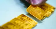Giá vàng hôm nay 8/4/2026: Thế giới khó lường, SJC và nhẫn tròn rủi ro