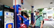 Giá xăng E10 hôm nay: Từ tháng 5 chỉ còn một loại xăng duy nhất