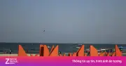 Giải mã 'dòng chữ lạ' trên bãi biển Mỹ Khê, Đà Nẵng: Từ điểm check-in đến thông điệp văn hóa
