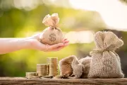 Giới siêu giàu Mỹ đổ xô vào quỹ hiến tặng để né thuế