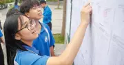 Hà Nội: Tỷ lệ vào lớp 10 công lập thấp nhất thập kỷ, chỉ 55%