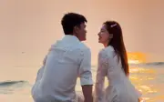 Hòa Minzy khoe khoảnh khắc ngọt ngào bên bạn trai trong chuyến du lịch miền Trung