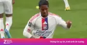 Hakimi 'nóng mặt' chỉ trích màn ăn mừng khiêu khích của Endrick trong trận PSG thua Lyon