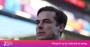 HLV Scott Parker rời Burnley sau khi đội bóng rớt hạng Premier League