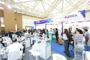 Hơn 420 doanh nghiệp tham gia hội chợ xúc tiến thương mại mở rộng cơ hội hợp tác toàn cầu