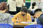 Hướng dẫn chi tiết cách nộp hồ sơ hưởng trợ cấp thất nghiệp trực tuyến cho người lao động