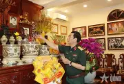 Đại tướng Phan Văn Giang dâng hương tưởng niệm các nguyên lãnh đạo quân đội