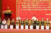 Điện Biên tri ân các gia đình chính sách, người có công nhân dịp 30/4