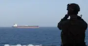 Iran Bắt Giữ Hai Tàu Dân Sự Ở Eo Biển Hormuz, Căng Thẳng Gia Tăng