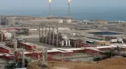 Iran cảnh báo sẽ phá hủy ngành dầu mỏ của các nước vùng Vịnh nếu bị tấn công