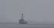 Iran đe dọa đánh chìm tàu Mỹ ở eo biển Hormuz, căng thẳng leo thang