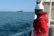 Iran Tái Đóng Cửa Eo Biển Hormuz, Áp Đặt Phí Quá Cảnh Cho Tàu Dầu