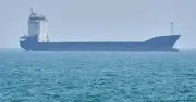 Iran tuyên bố không thể mở lại eo biển Hormuz khi Mỹ phong tỏa
