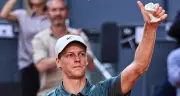 Jannik Sinner dễ dàng vượt qua vòng 3 Madrid Open 2026