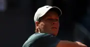 Jannik Sinner thắng dễ Norrie, vào tứ kết Madrid Open 2026