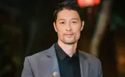 Johnny Trí Nguyễn tái xuất màn ảnh với vai Hữu tướng quân trong phim huyền sử vua Đinh