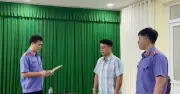 Khởi tố, bắt tạm giam hai nguyên cán bộ công an Vĩnh Long vì vi phạm trong vụ án giao thông