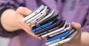 Khủng Hoảng Chip Nhớ: Điện Thoại Mới Dùng Linh Kiện Tân Trang, Giá Tăng Phi Mã