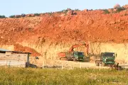 Khánh Hòa yêu cầu xử lý tình trạng khai thác đất trái phép với quy mô lớn