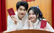 Kim Sa và Tôn Thừa Tiêu chính thức kết hôn sau 4 năm tình yêu vượt qua khoảng cách tuổi tác